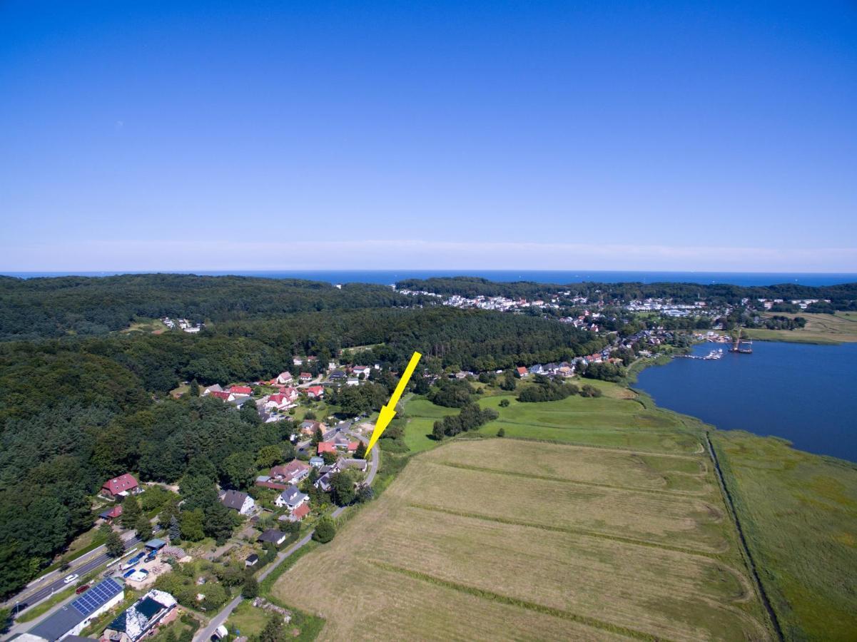 Wg Bernstein - Reetdachhaus - Ruhe Und Seeblick Sellin  Eksteriør billede